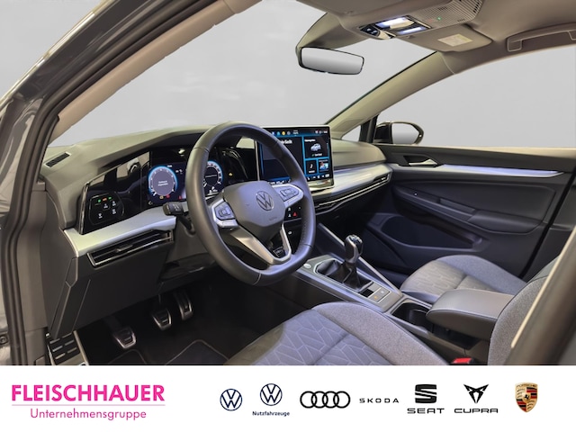 Volkswagen Golf 1.5 TSI Golf VIII