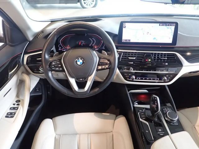 BMW 530 530d Touring xDrive