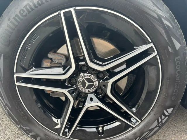 Mercedes-Benz GLA 200 AMG Line