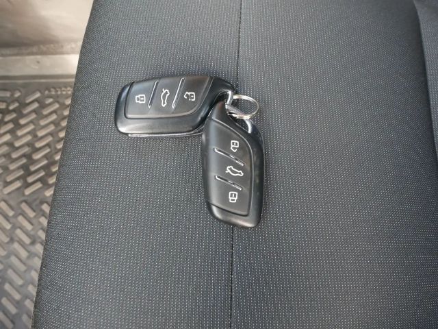 MG MG4 EV Standard range