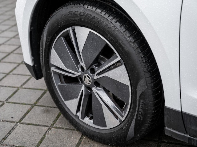 Skoda Enyaq ACC SpurH KeyLess