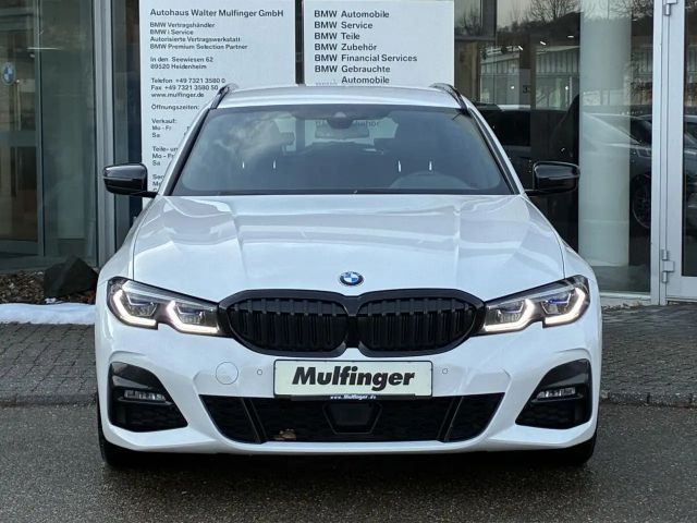 BMW 320 320d M-Sport Touring xDrive