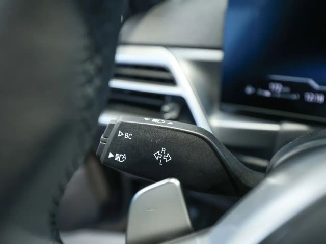 BMW 320 320d M-Sport Touring