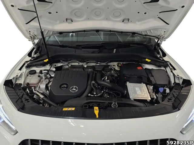 Mercedes-Benz GLA 200 4MATIC AMG Line