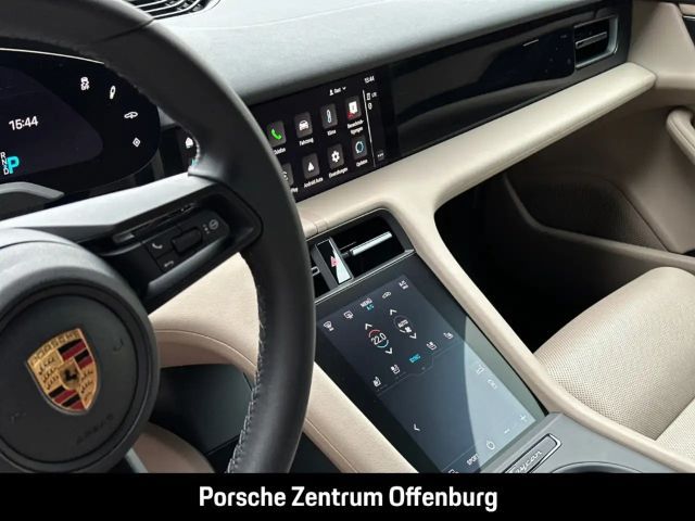 Porsche Taycan 4S