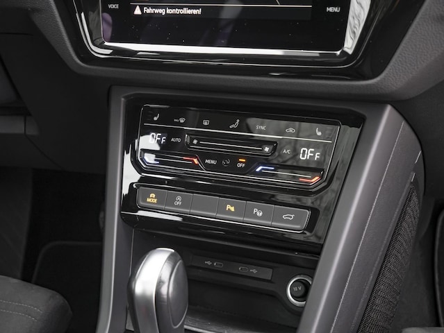 Volkswagen Touran 1.5 TSI DSG Highline R-Line