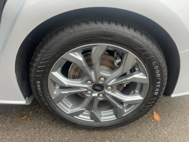 Ford Focus ST Line Wagon