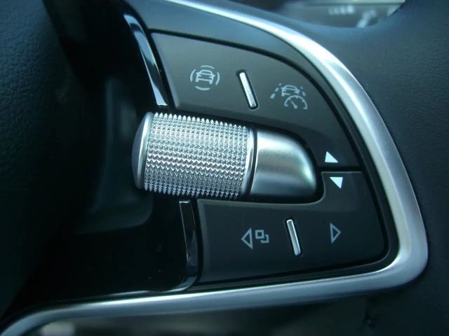 Skoda Karoq Selection