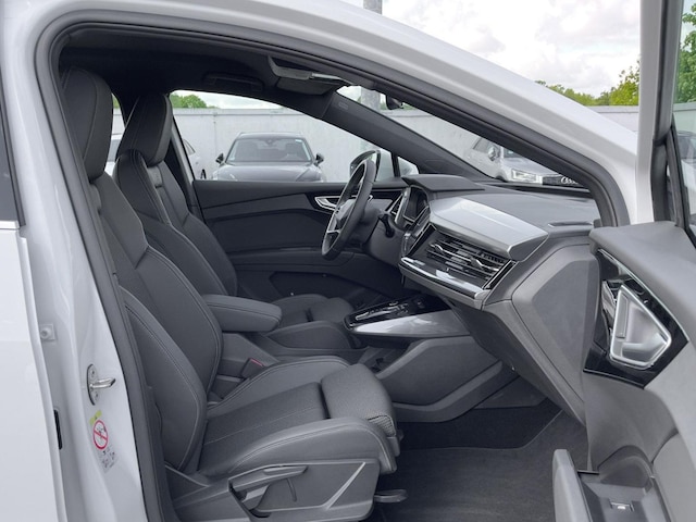 Audi Q4 e-tron Compact 45 e-tron Audi Q4 e-tron