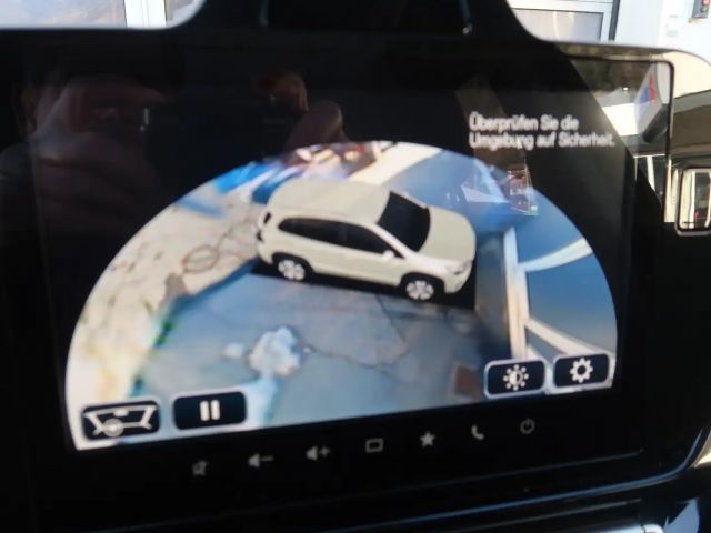 Suzuki S-Cross Flash Hybrid