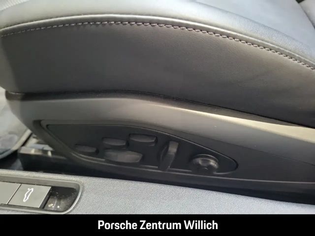 Porsche 992 4S Cabrio Carrera