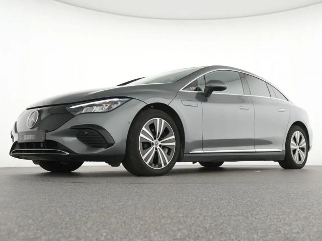 Mercedes-Benz EQE 300 Business Line Sedan