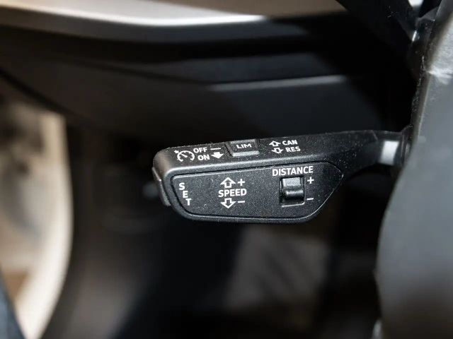 Audi A3 30 TFSI S-Tronic Sedan