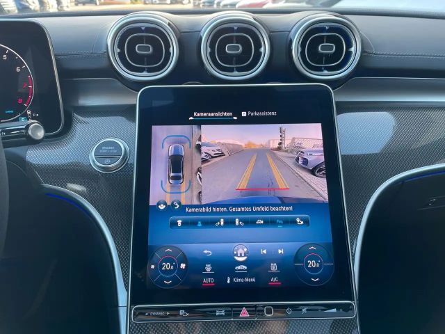 Mercedes-Benz C 200 4MATIC AMG Line Sedan