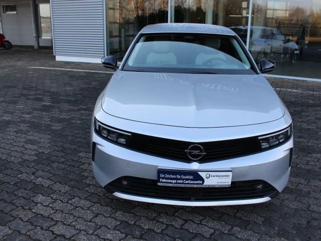 Opel Astra 1.2 Turbo Elegance Turbo