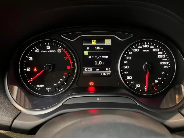 Audi Q2 30 TFSI S-Line