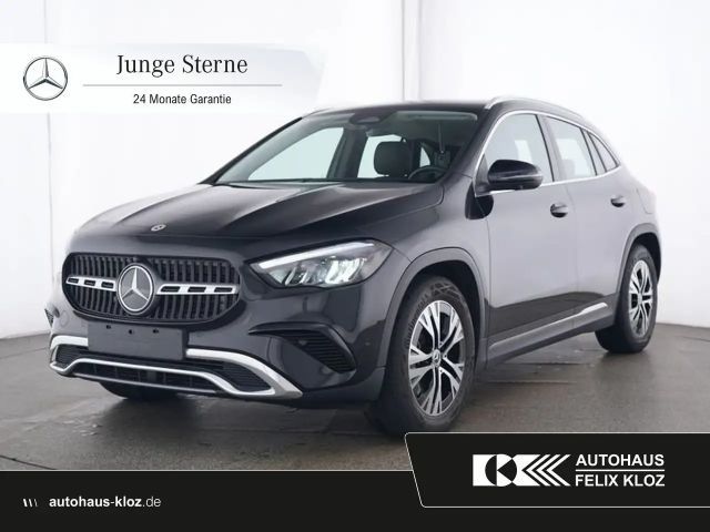 Mercedes-Benz GLA 200 Progressive