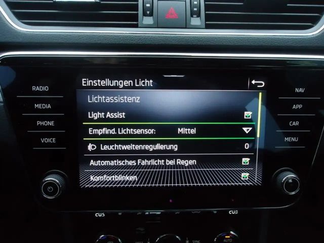 Skoda Superb Ambition