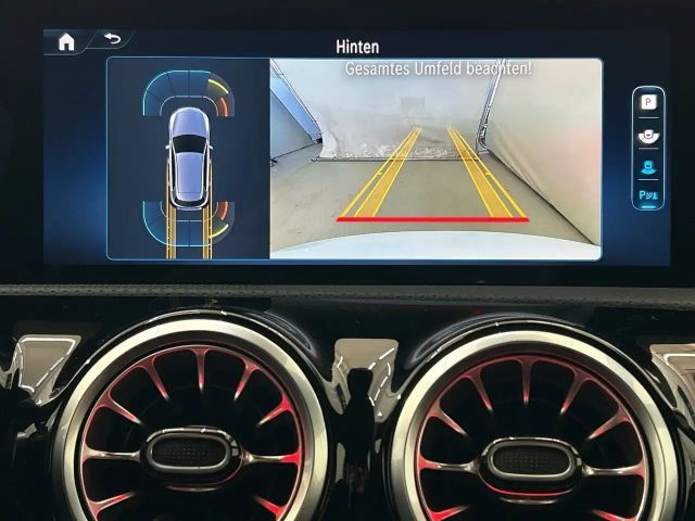 Mercedes-Benz A 250 A 250 e Hatchback