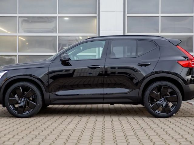 Volvo XC40 Plus