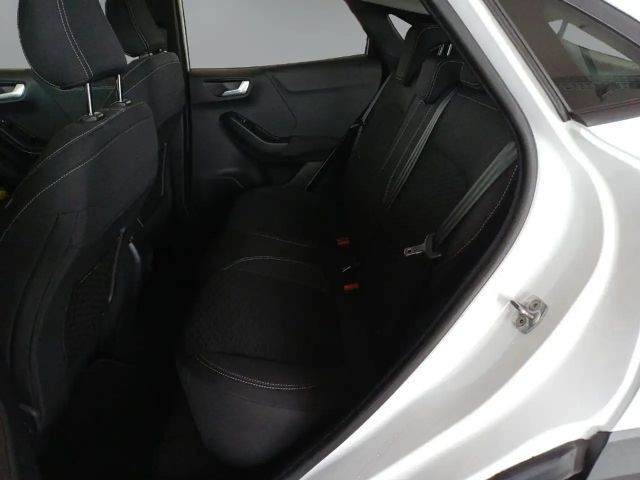 Ford Puma EcoBoost Titanium