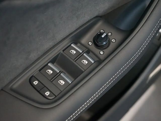 Audi Q8 50 TDI Quattro S-Line