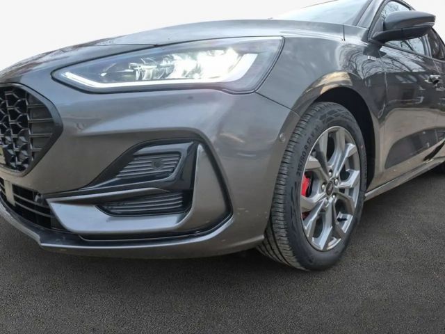 Ford Focus EcoBoost ST Line