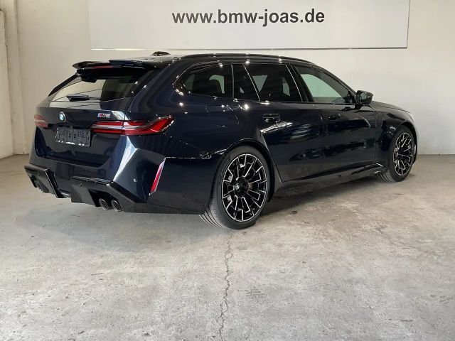 BMW M5 Touring  Ultimate Package, Anhängerkupplung