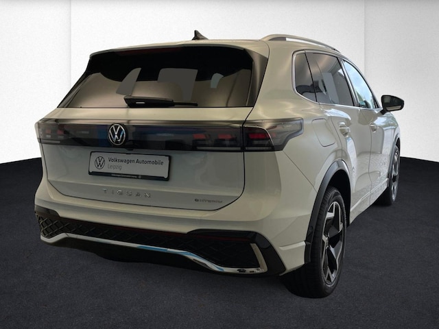 Volkswagen Tiguan R-Line eHybrid