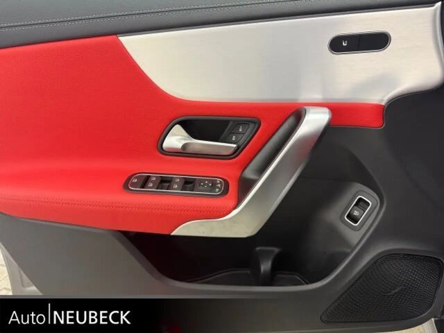 Mercedes-Benz CLA 200 Shooting Brake