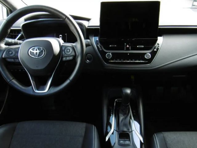 Toyota Corolla Hybride Team D