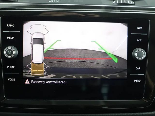 Volkswagen Touran DSG Highline