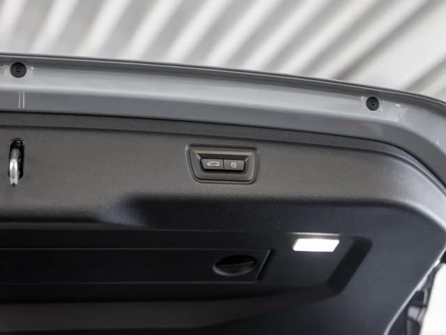 BMW 320 320i M-Sport Touring