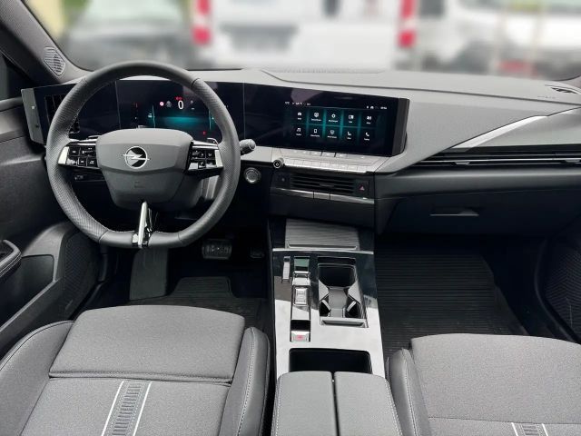 Opel Astra GS-Line Grand Sport