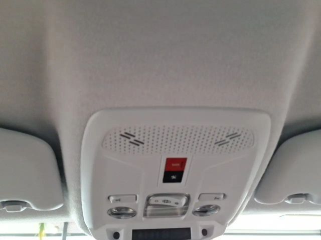 Peugeot E-208 Allure Pack