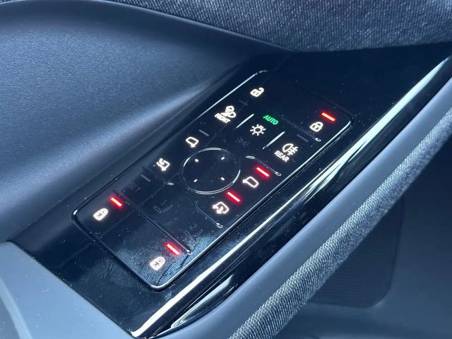 Audi Q6 e-tron Quattro