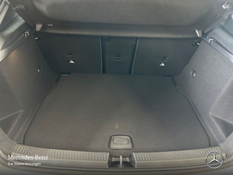 Mercedes-Benz A 200 AMG Line