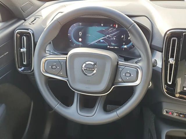 Volvo XC40 Dark Plus