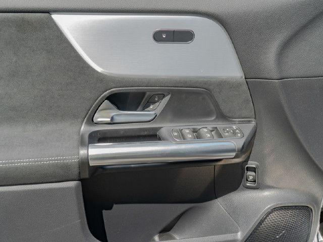 Mercedes-Benz GLA 250 4MATIC