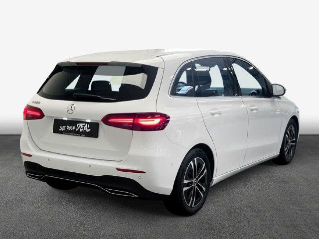 Mercedes-Benz B 200 Sedan