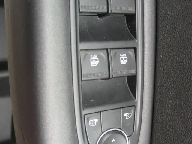 Renault Captur EDC Evolution TCe 140