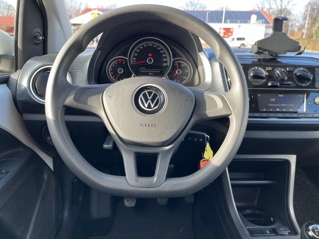 Volkswagen up! Move Move up!