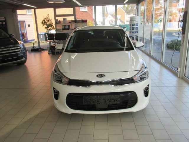 Kia Rio Dream Team