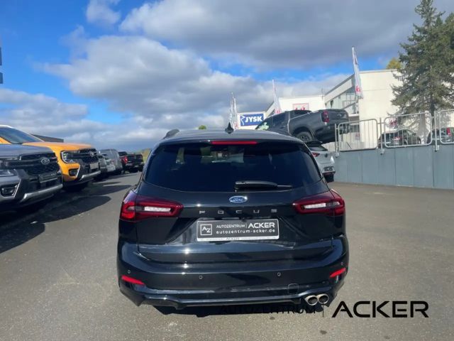 Ford Focus ST Line Wagon