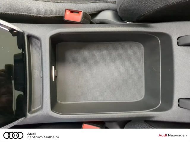 Audi A6 Avant Quattro S-Tronic