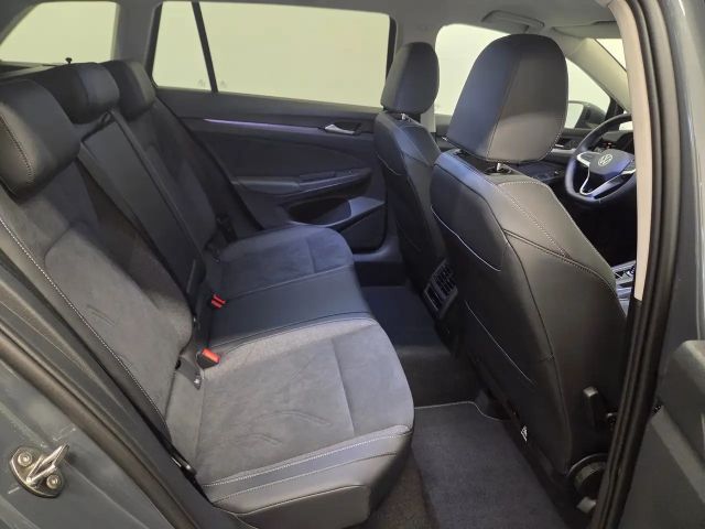 Volkswagen Golf Business DSG Variant