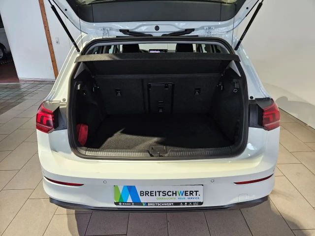 Volkswagen Golf 1.5 eTSI DSG Life