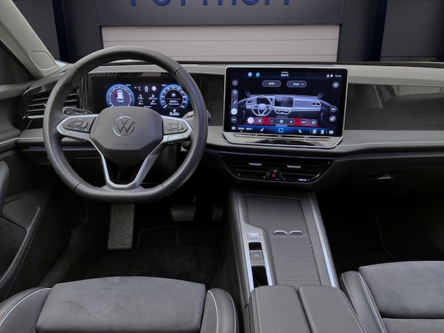 Volkswagen Passat 1.5 eTSI Business DSG