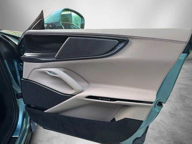 Ferrari Purosangue *Ferrari-Dresden*