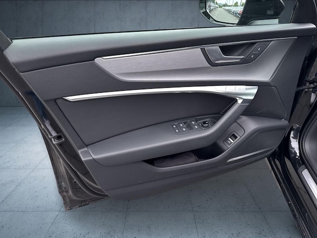 Audi S6 Quattro Sedan